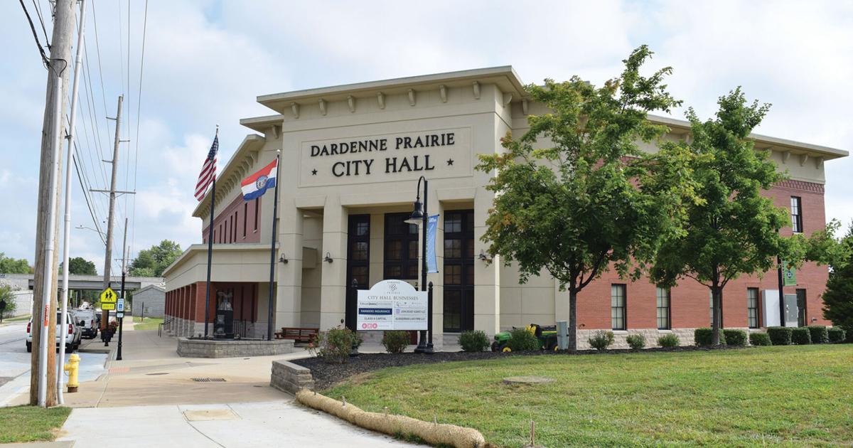 Dardenne Prairie City Hall and First State Bank LSL Art Display 